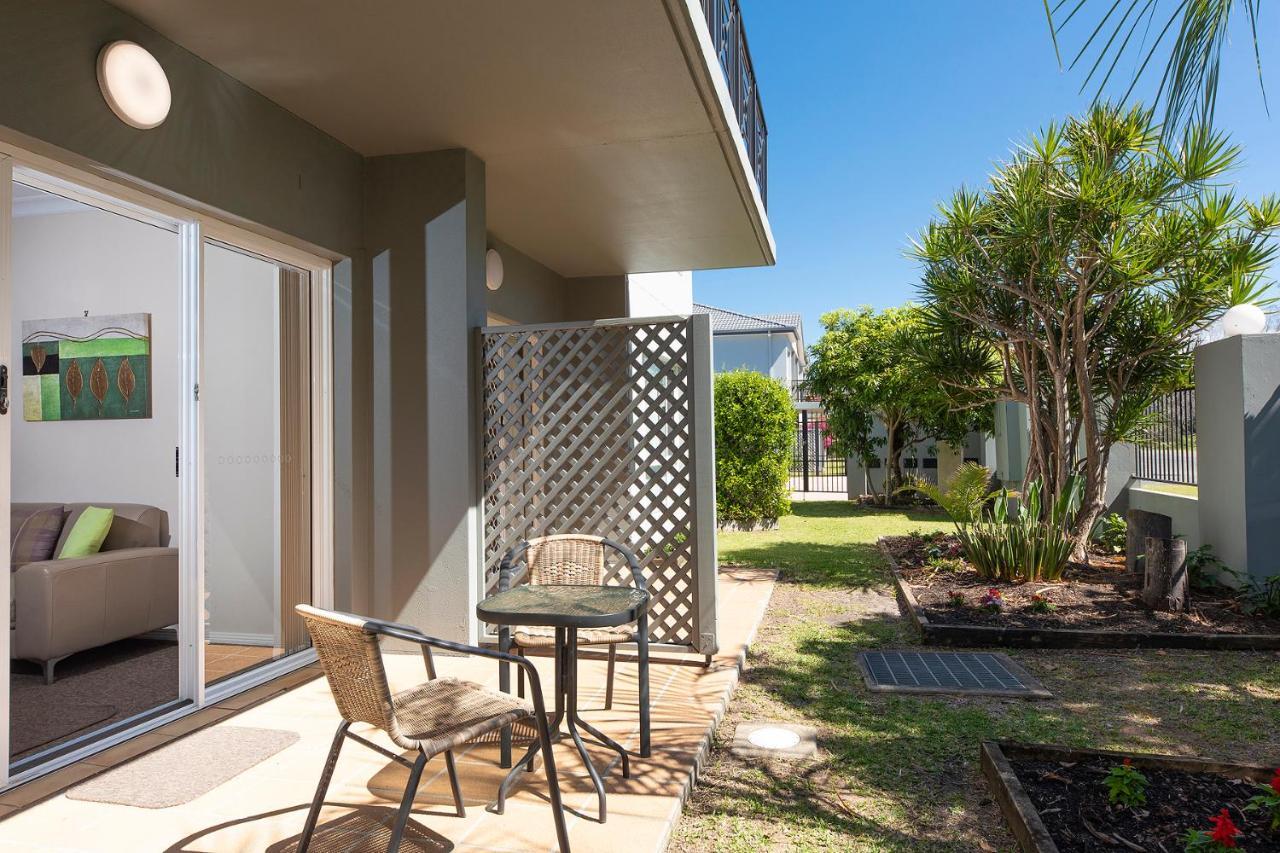 Meridian Beachside Apartments Олд Бар Екстериор снимка