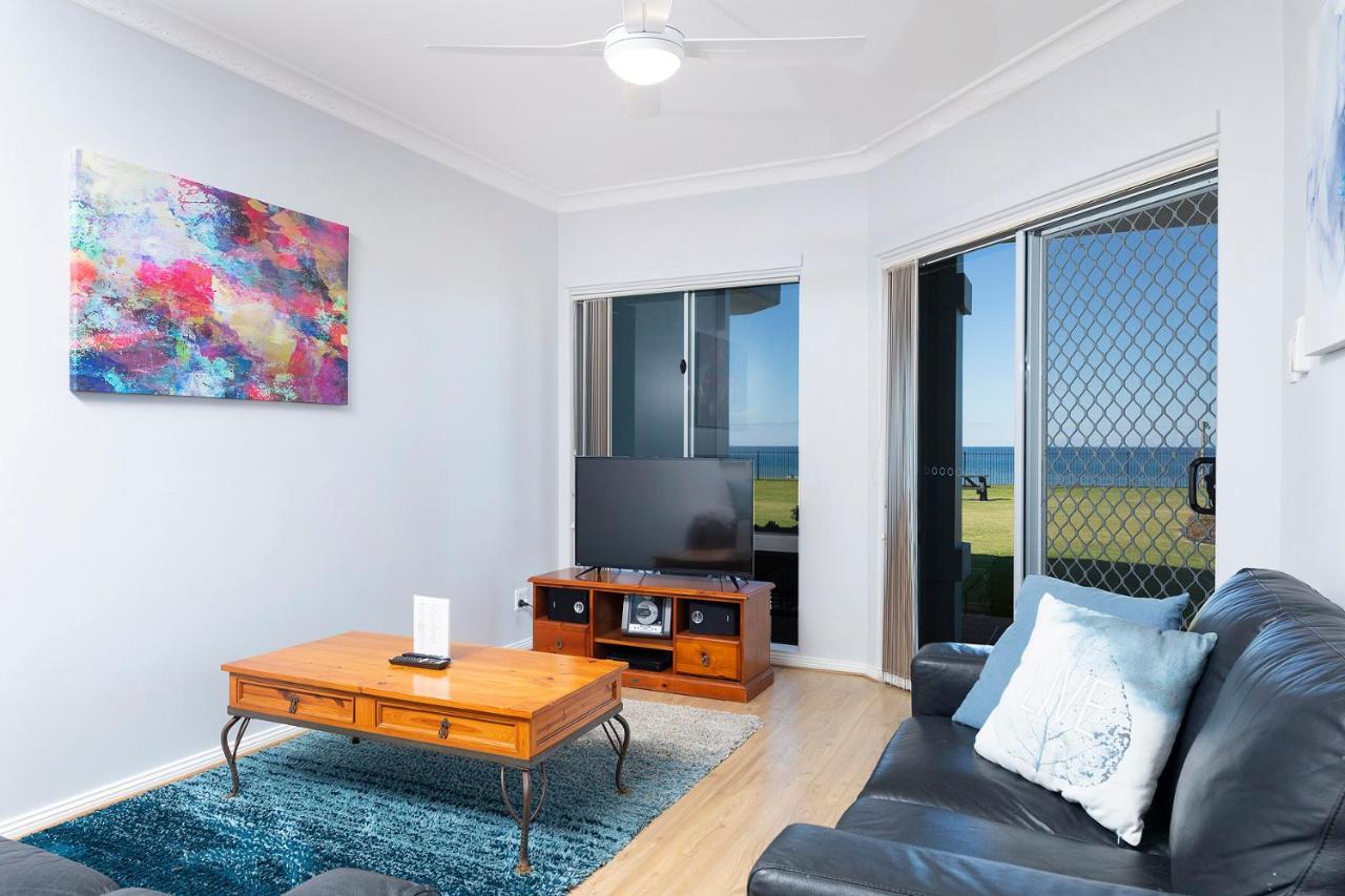 Meridian Beachside Apartments Олд Бар Екстериор снимка