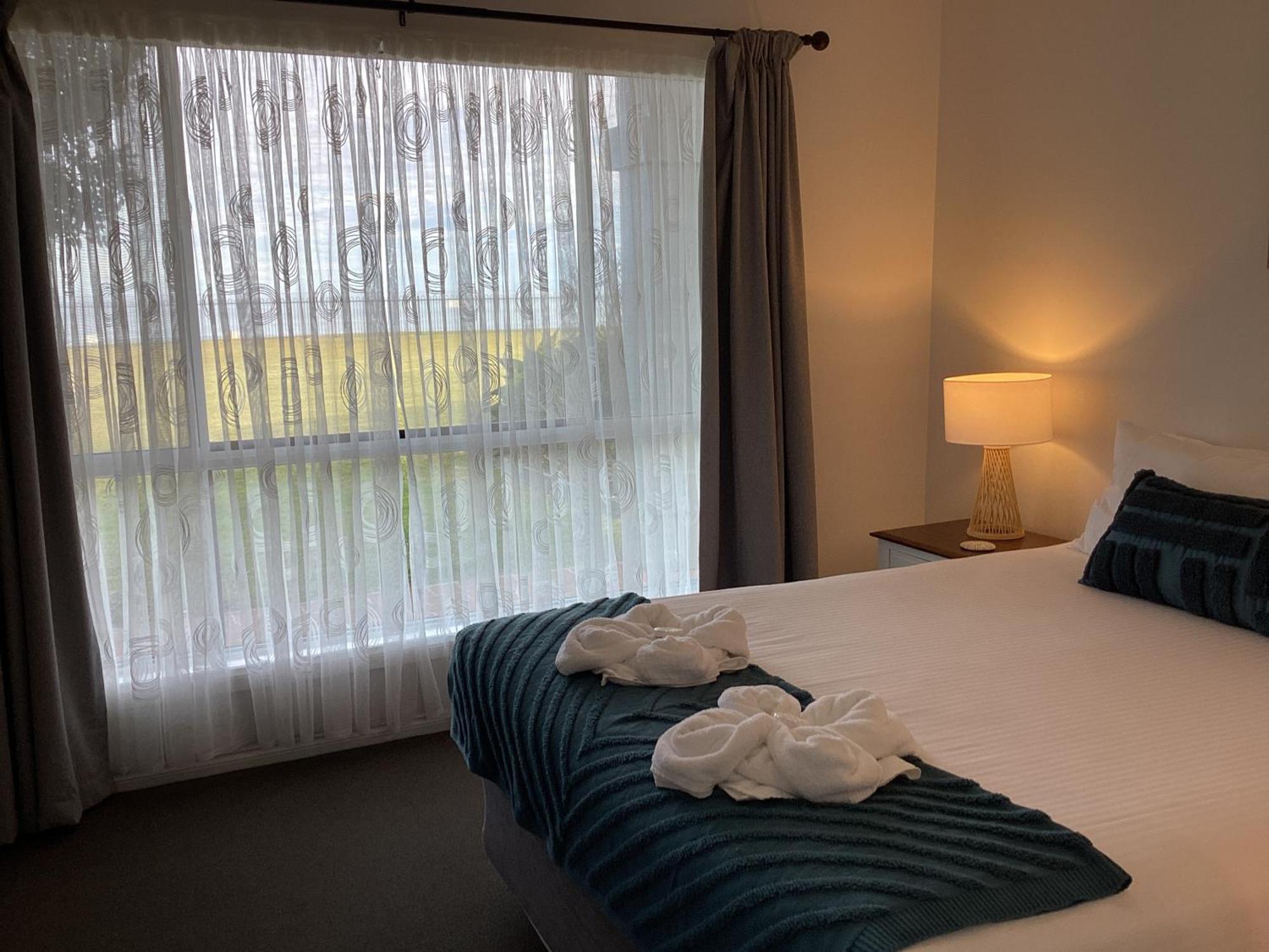 Meridian Beachside Apartments Олд Бар Екстериор снимка