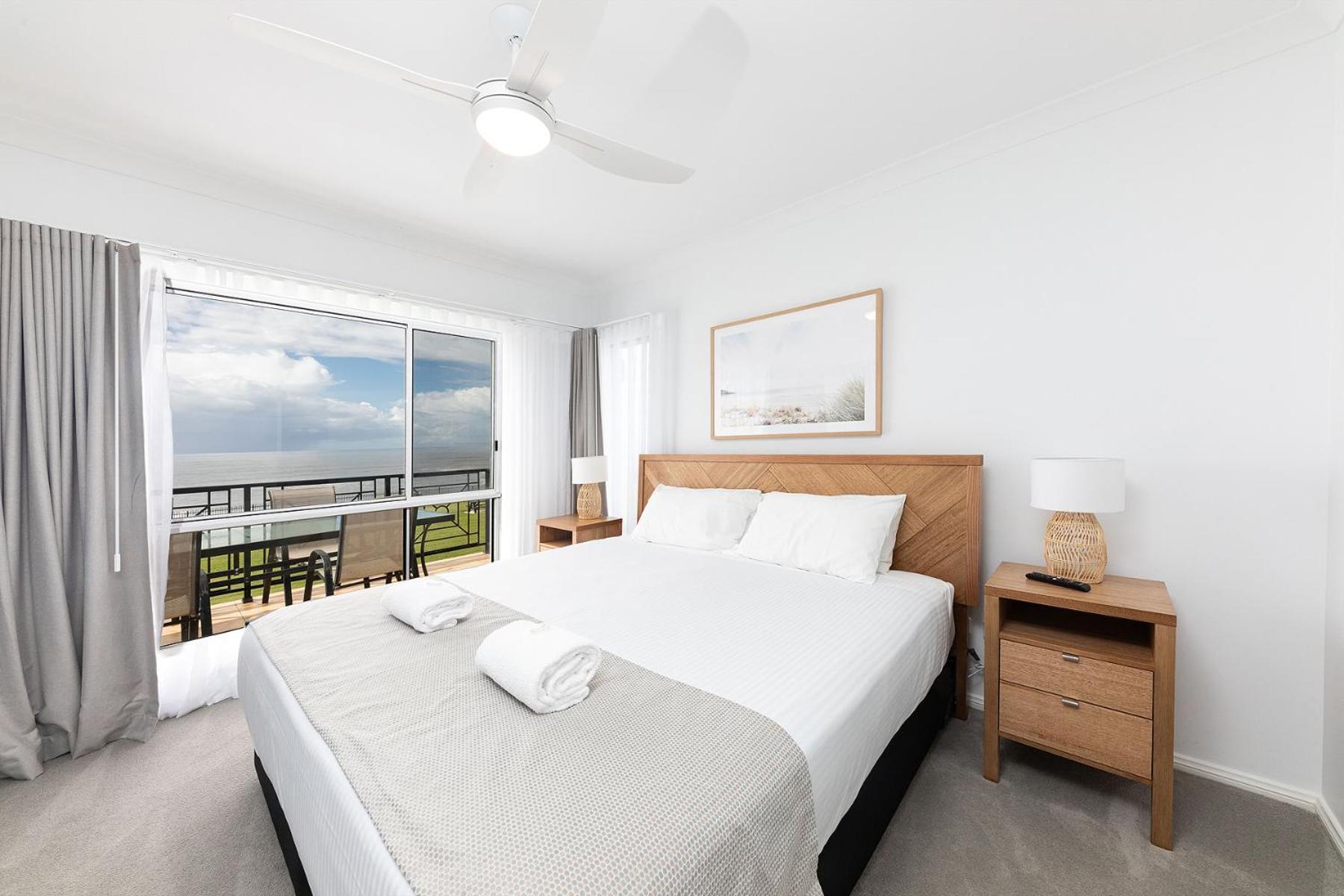 Meridian Beachside Apartments Олд Бар Екстериор снимка